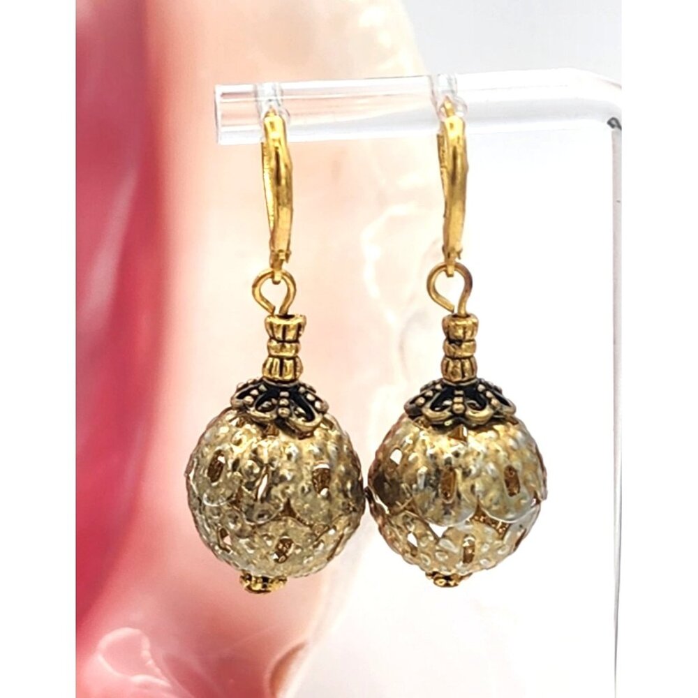 Vintage Filigree Gold Tone Leaf Embellished Bauble Medieval Lever Back Earrings